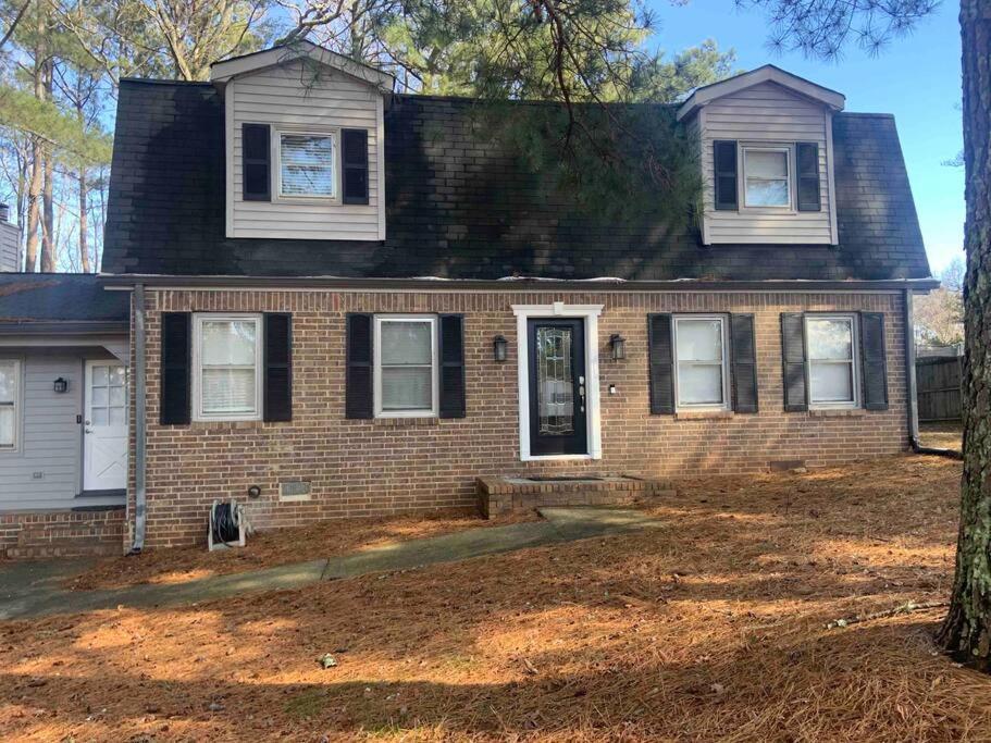 Renovated 3Bedroom 2.5Bath 2 Story House W/ Garage Lawrenceville Exterior photo