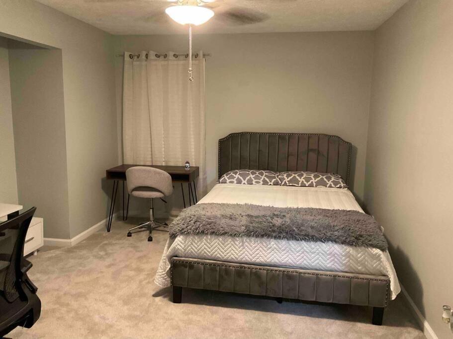 Renovated 3Bedroom 2.5Bath 2 Story House W/ Garage Lawrenceville Exterior photo