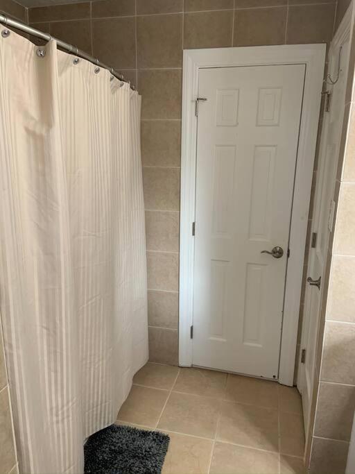 Renovated 3Bedroom 2.5Bath 2 Story House W/ Garage Lawrenceville Exterior photo